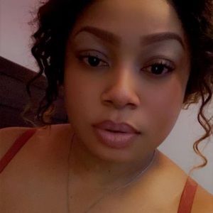 Meet your Posher, Farah